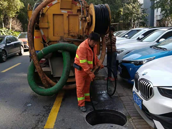 库尔勒排污管道清淤