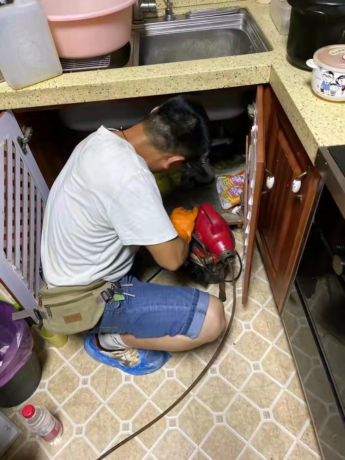 库尔勒通下水道